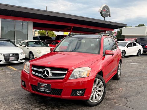 Used 2011 Mercedes-Benz GLK 350 4MATIC image 1