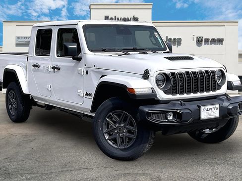 New 2026 Jeep Gladiator Sport image 2