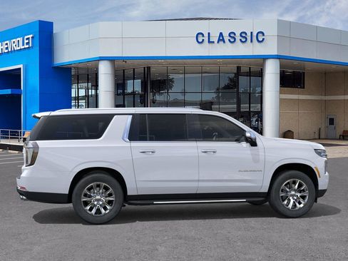 New 2026 Chevrolet Suburban Premier w/ Sun And Tow Package image 5