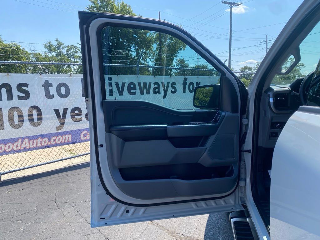 Used 2024 Ford F150 XLT AWD/4WD image 11