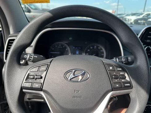 Used 2019 Hyundai Tucson SE image 9