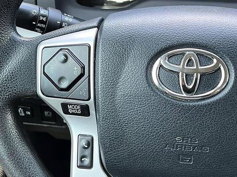 Used 2019 Toyota Tundra SR5 w/ SR5 Upgrade Package AWD/4WD image 21