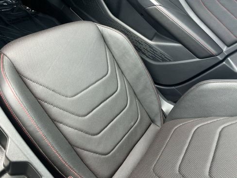 Used 2023 Volkswagen Jetta GLI Autobahn image 30