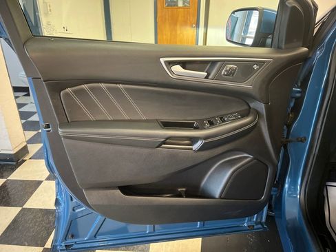 Used 2020 Ford Edge ST w/ Cold Weather Package image 36