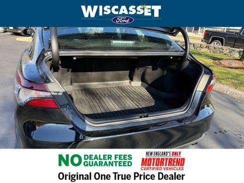 Used 2024 Toyota Camry LE image 13