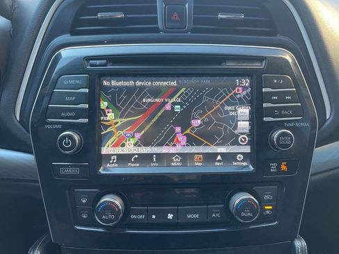 Used 2017 Nissan Maxima 3.5 SL image 12