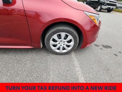 Used 2024 Toyota Corolla LE image 20