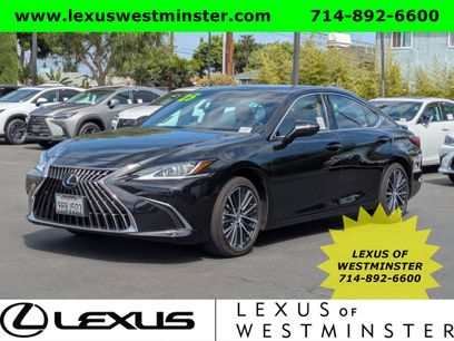 Certified 2025 Lexus ES 300h w/ Premium Package