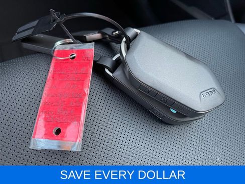 Used 2026 Kia Sportage EX w/ EX Panorama Roof Package FWD image 30