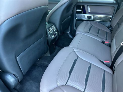 Certified 2022 Mercedes-Benz G 63 AMG 4MATIC image 13