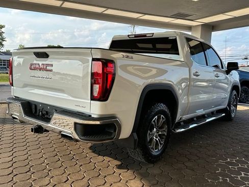 Used 2019 GMC Sierra 1500 SLE w/ SLE Value Package AWD/4WD image 23