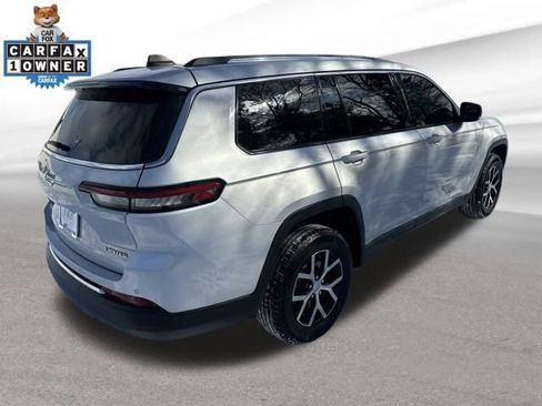 Used 2024 Jeep Grand Cherokee L Limited image 9