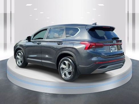 Used 2023 Hyundai Santa Fe SE FWD image 4