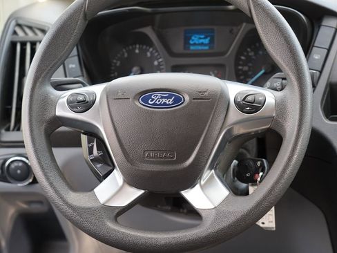 Used 2018 Ford Transit 150 XL RWD image 19