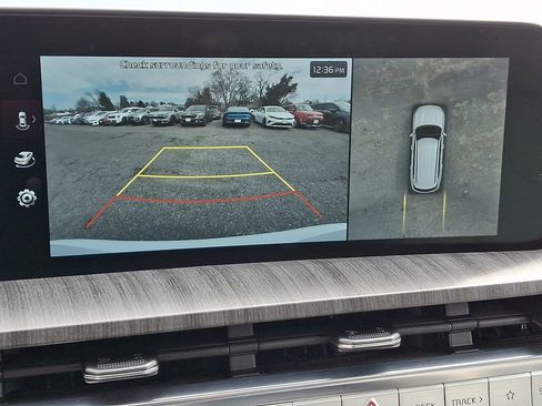 Used 2025 Kia Telluride SX w/ SX Captain's Chair Package image 20