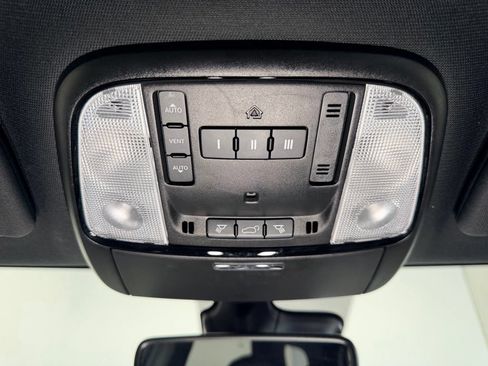 Used 2022 Dodge Durango GT AWD/4WD image 14