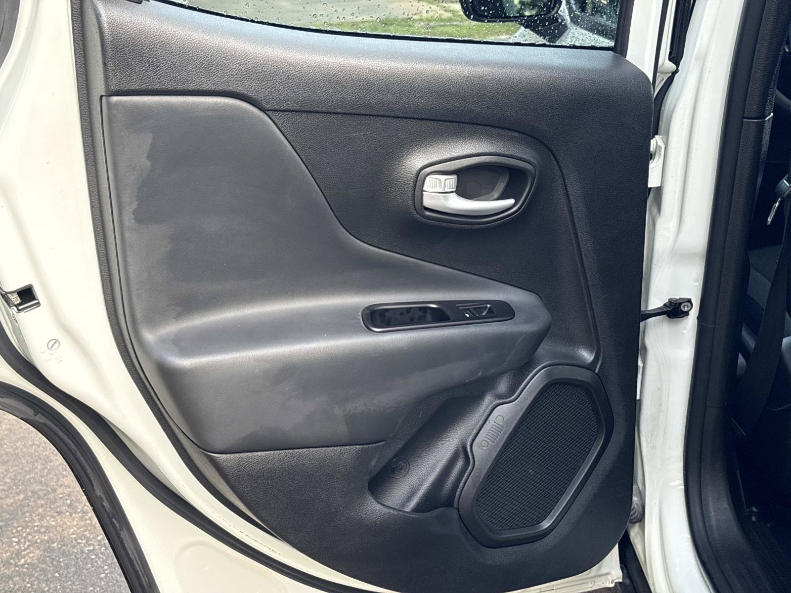 Certified 2023 Jeep Renegade Trailhawk AWD/4WD image 11