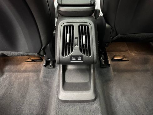 Certified 2025 BMW X1 xDrive28i AWD/4WD image 12