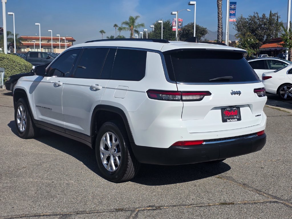 Used 2023 Jeep Grand Cherokee L Limited RWD image 6
