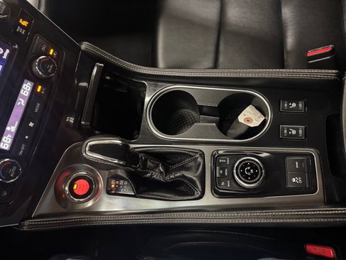 Used 2020 Nissan Maxima 3.5 SV w/ Floor Mat Group FWD image 27