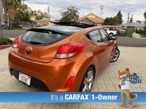 Used 2012 Hyundai Veloster w/ Style Pkg image 13