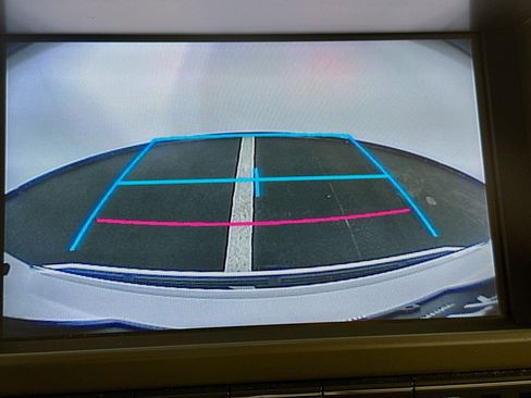 Used 2016 Lexus GX 460 w/ Premium Package image 23