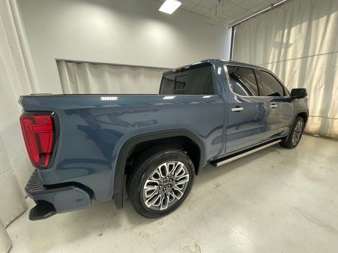 Used 2024 GMC Sierra 1500 Denali Ultimate AWD/4WD image 4