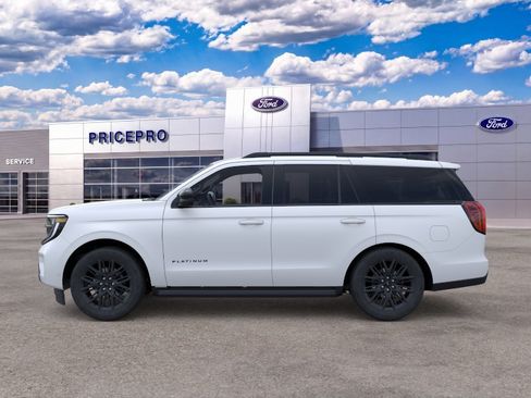 New 2026 Ford Expedition Platinum w/ Stealth Appearance Package AWD/4WD image 3