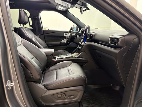 Used 2023 Ford Explorer ST w/ Equipment Group 401A AWD/4WD image 26