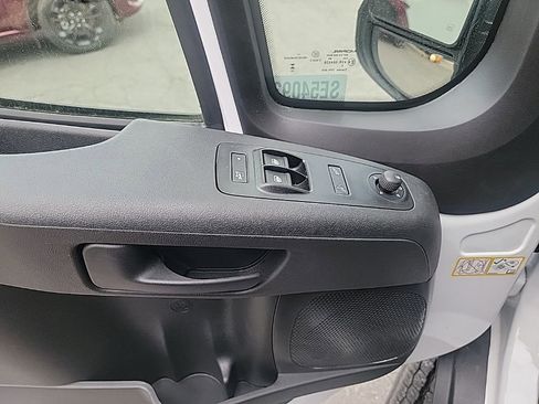 New 2025 RAM ProMaster 2500 w/ Convenience Group image 9