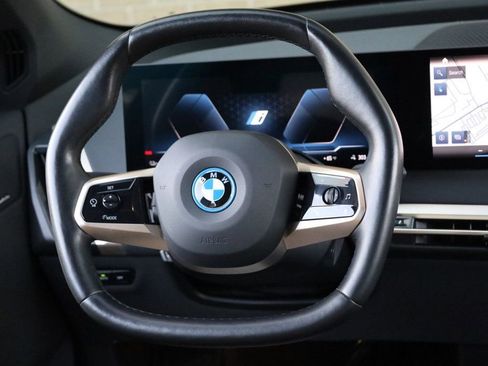 Used 2022 BMW iX xDrive50 w/ Premium Package image 26