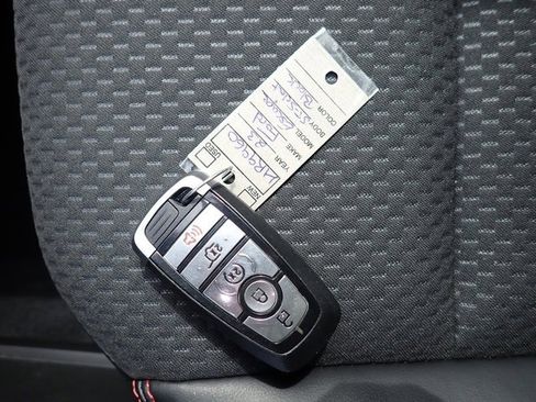 Certified 2023 Ford Escape ST-Line Select w/ Tech Pack #2 image 30