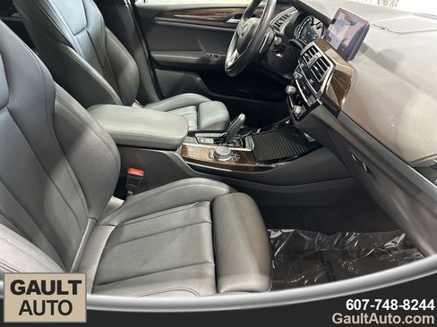 Used 2019 BMW X3 xDrive30i w/ Driving Assistance Package image 18