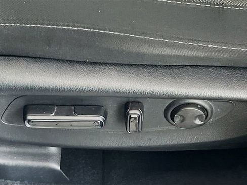 Certified 2023 Honda CR-V EX image 24