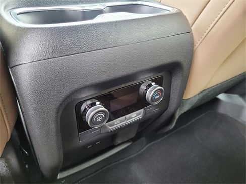 New 2026 Buick Enclave Preferred w/ Power Package image 8