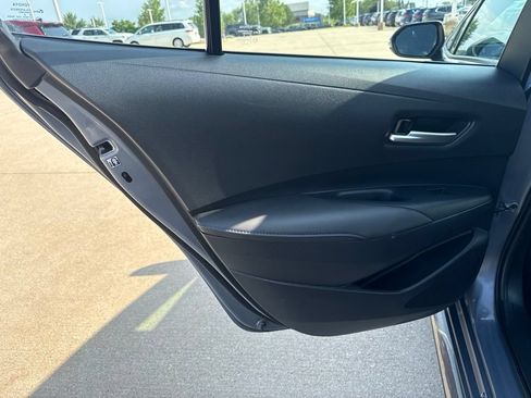 Used 2020 Toyota Corolla SE FWD image 18
