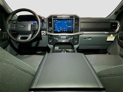 New 2025 Ford F150 XLT w/ Equipment Group 302A MID image 6