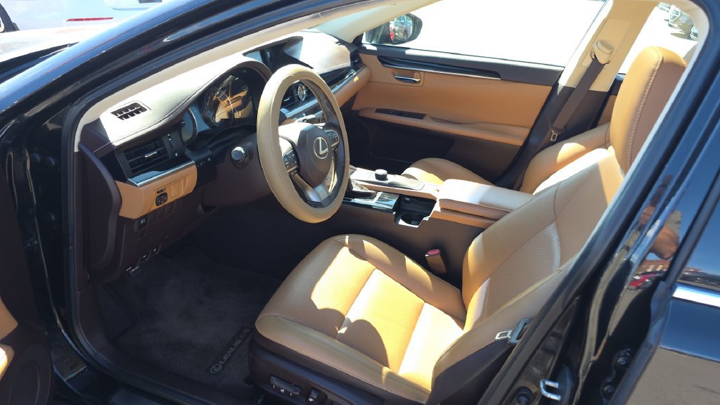Used 2017 Lexus ES 350 w/ Accessory Package 2 FWD image 21