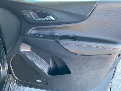 Used 2023 Chevrolet Equinox RS w/ RS Leather Package FWD image 41