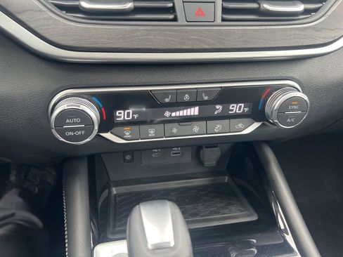 Certified 2025 Nissan Altima 2.5 SL image 58