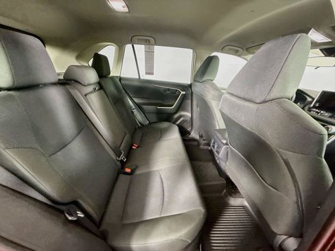 Certified 2025 Toyota RAV4 LE AWD/4WD image 50
