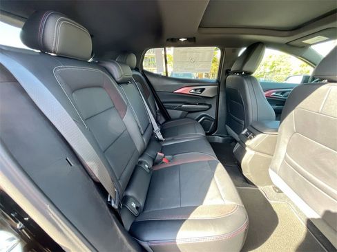 New 2025 Chevrolet Equinox EV RS image 26