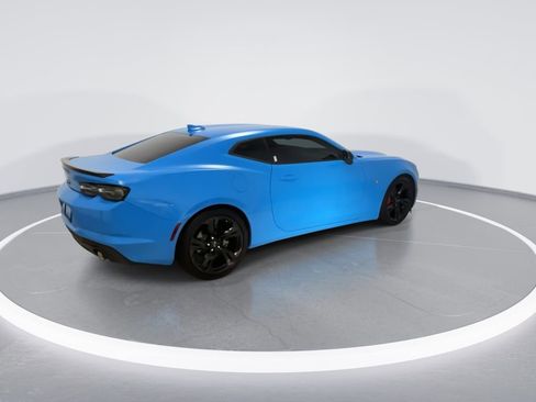 Used 2023 Chevrolet Camaro LT w/ RS Package RWD image 9