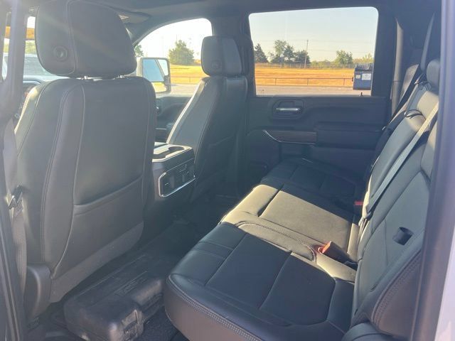 Used 2021 Chevrolet Silverado 3500 High Country w/ LPO, Hitch Package AWD/4WD image 15