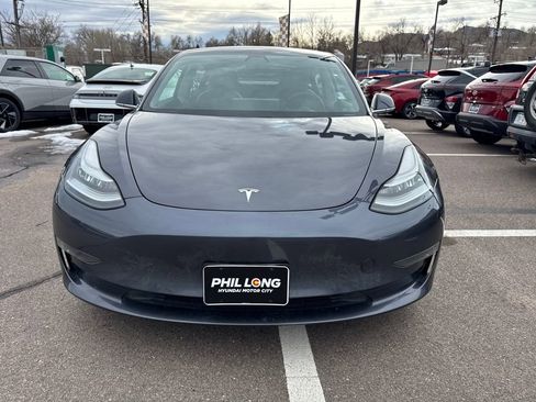 Used 2019 Tesla Model 3 Long Range image 34