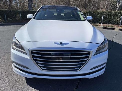 Used 2016 Hyundai Genesis 3.8 w/ Option Group 02 image 2