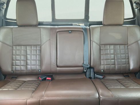 Used 2021 Nissan Titan Platinum Reserve w/ Off Road Protection Package AWD/4WD image 23