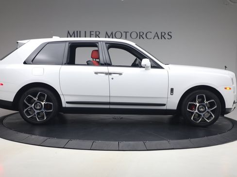 Certified 2021 Rolls-Royce Cullinan Black Badge AWD/4WD image 10