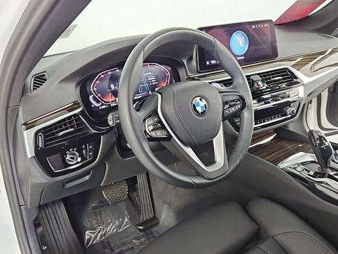 Certified 2023 BMW 530i w/ Convenience Package RWD image 28