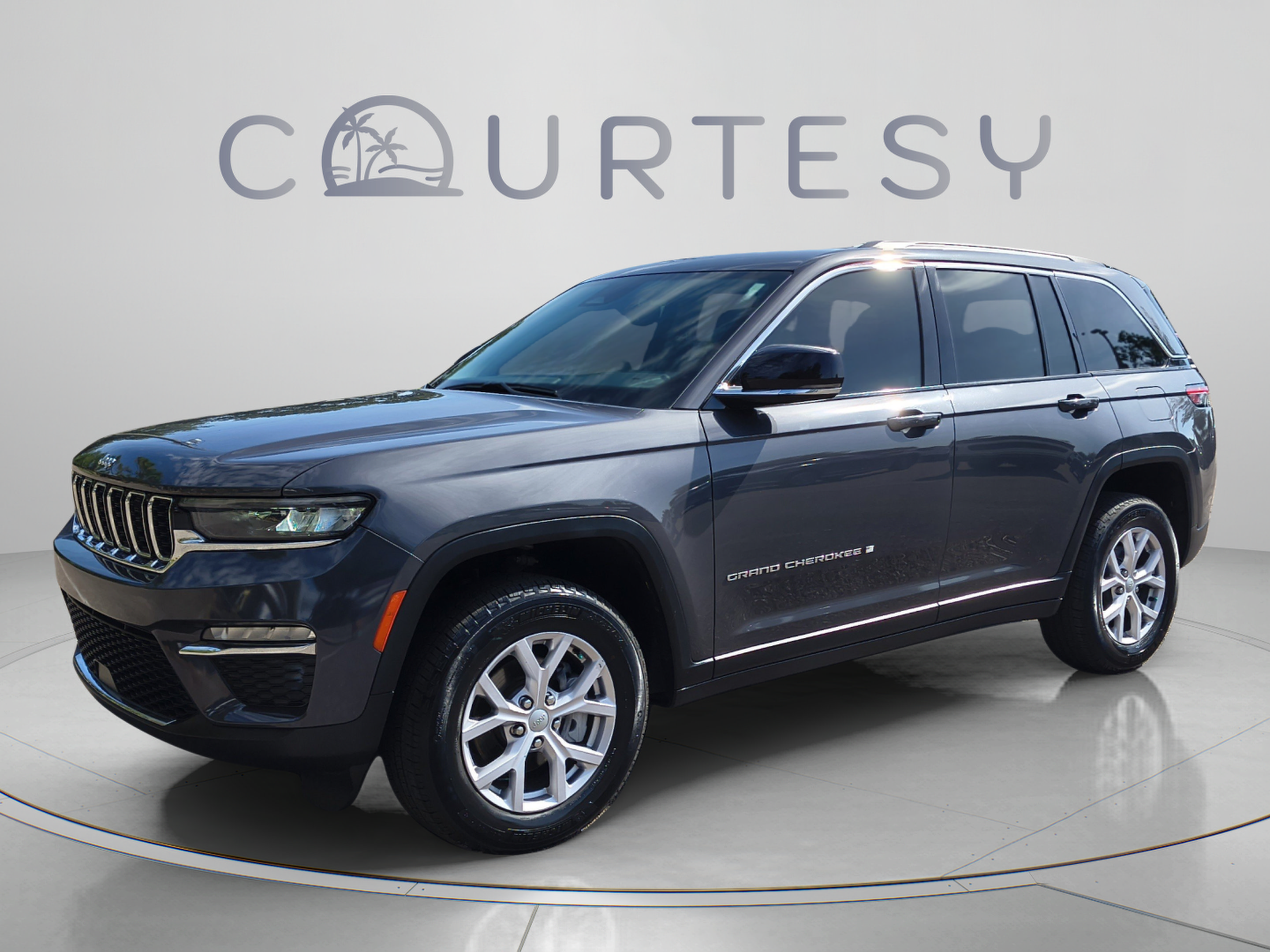 Used 2022 Jeep Grand Cherokee Limited RWD 360° Tour